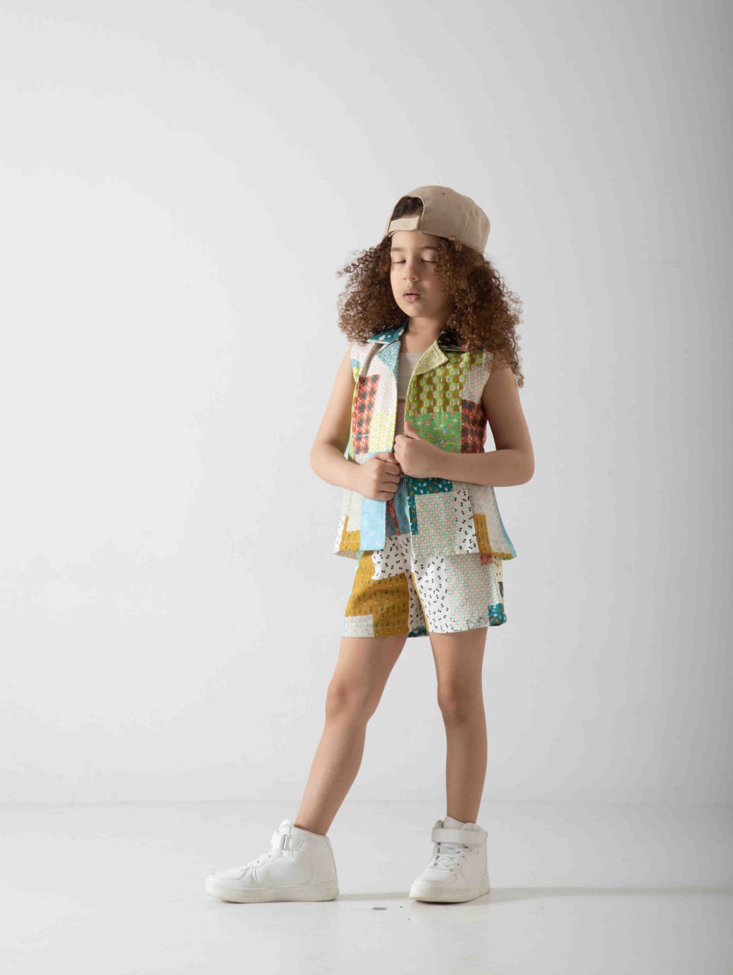 Girls' Patchwork Two-Piece Summer Set – Sleeveless Shirt & Shorts