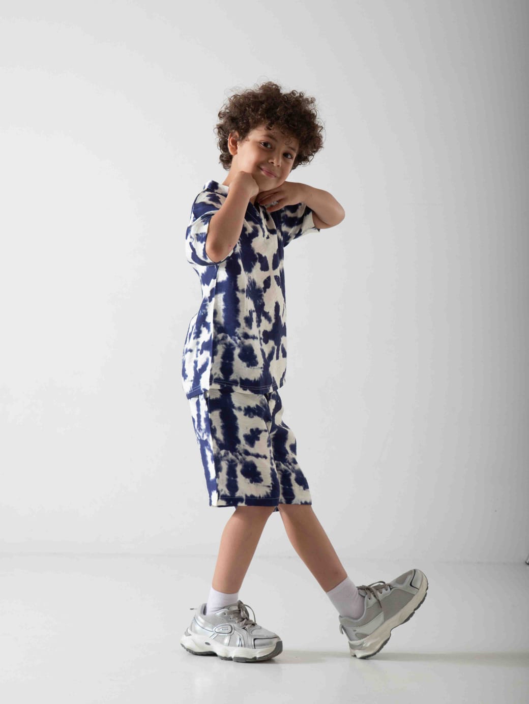 Boys' Tie-Dye Two-Piece Summer Set – Printed T-Shirt & Shorts